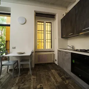  Apartamento La Formaggeria Del Naviglio Italia